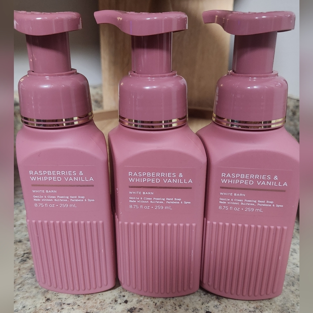 Bath & Body Works "Raspberries & Whipped Vanilla” Foaming Hand Soap Bundle of 3